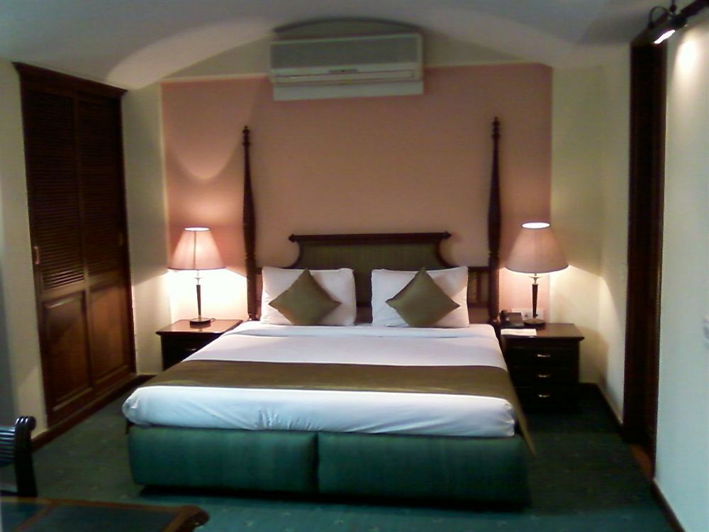 OYO 3865 Hotel Corporate Park Neu-Delhi Exterior foto